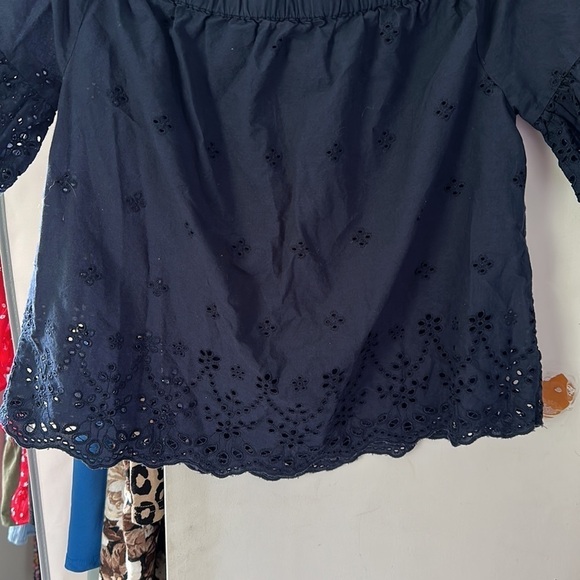 Madewell navy off the shoulder eyelet top - Picture 3 of 5